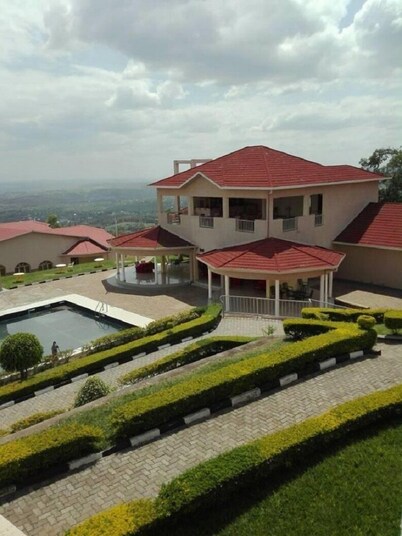 Akagera Resort and Country Club