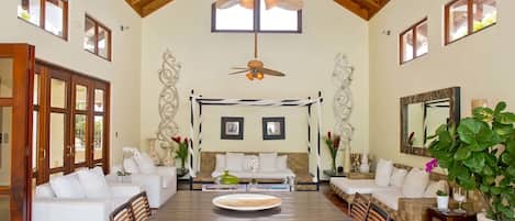 Villa, 1 cama King size, para no fumadores | Servicio a la habitación