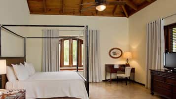 Villa, 1 King Bed, Non Smoking | 5 bedrooms, free WiFi, bed sheets