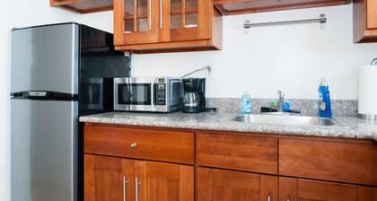 Clásica y acogedora casa lejos de casa en la hermosa y conveniente colina rusa