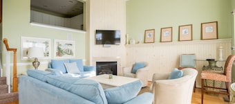 Former Model Home w/Pool. Well Behaved Pets Welcome! EV Charger in garage.
