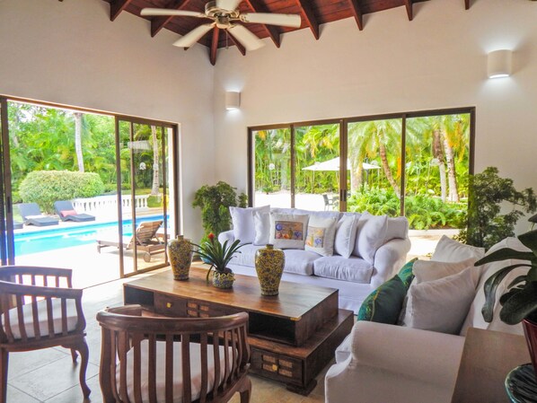 Villa, 1 King Bed, Non Smoking | Living room | LCD TV, DVD player - Villa Toscano by Casa de Campo Resort & Villas (La Romana)