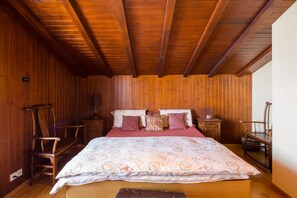 7 soverom, strykejern/-brett, wi-fi (inkludert) og sengetøy