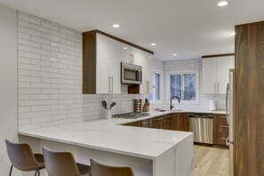 Fridge, microwave, oven, stovetop - Slopeside River Front Luxury Chalet I HotTub I Firepit I Views I Best Price I Discounted Attractions (Winter Park)