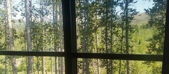 Beautiful Winter Park Townhouse- Downtown, Great Mtn Views, Private Hot Tub!