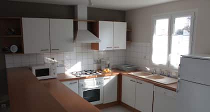 Talo iiris de70m² lähellä rantaa kaikki rauhallisella alueella pyörä