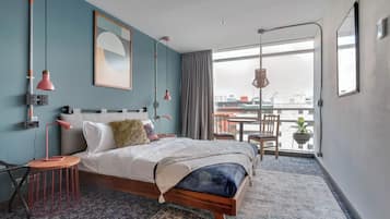 Standard Room | Free WiFi, bed sheets