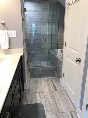 Hair dryer, towels, toilet paper