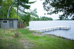 Property grounds - 2- Stunning Homes on Birch Lake (Hackensack)