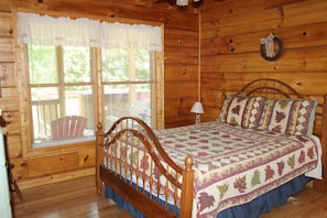 2 bedrooms, iron/ironing board, travel cot, free WiFi