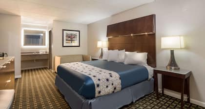 Rodeway Inn Greenwood