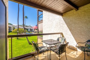 Outdoor dining -  #239 Steps to Kamaole III Beach,  New Kitchen 'Solid Gold Value' Maui Revealed (Kihei)