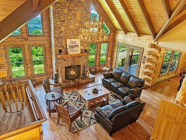 TV, fireplace - The Mountain House -Premium Mountain Retreat with Hot Tub and Stunning Views Pet (Waynesville)