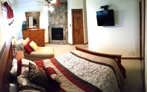 3 habitaciones, tabla de planchar con plancha y cuna de viaje 