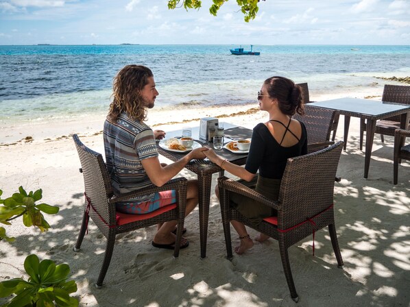 BBQ/picnic area - South Ari Dive Center (Dhangethi)