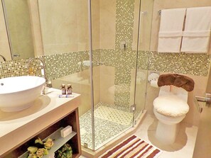 Apartment, 1 Bedroom | Bathroom - Skyline 203 by PRP (Playa del Carmen)