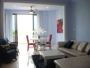 Living area - Las Brisas A201 by PRP (Playa del Carmen)