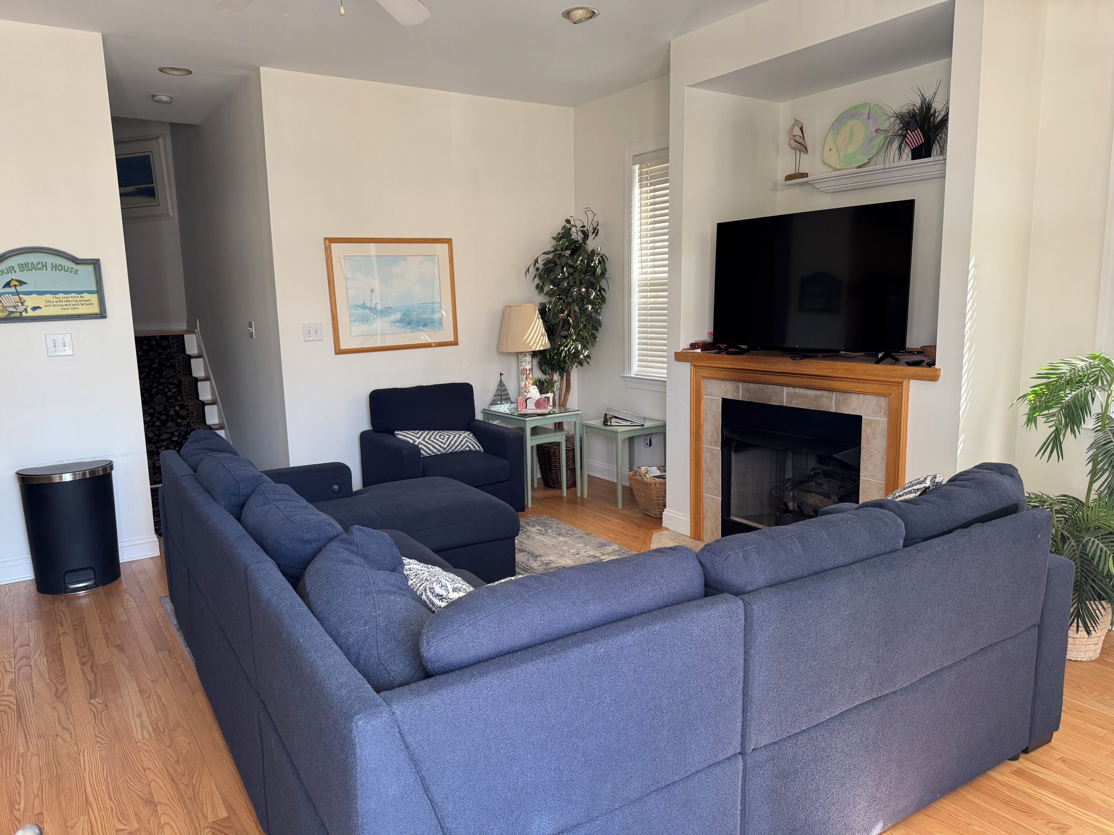 1 Block To Beach & Boardwalk, 2 Blocks Asbury Shops Summer 2027 Is Booking Fast. - Ocean City, NJ