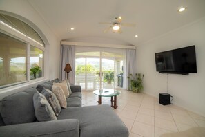 Interior - Los Suenos Resort Colina 5E (Jacó)