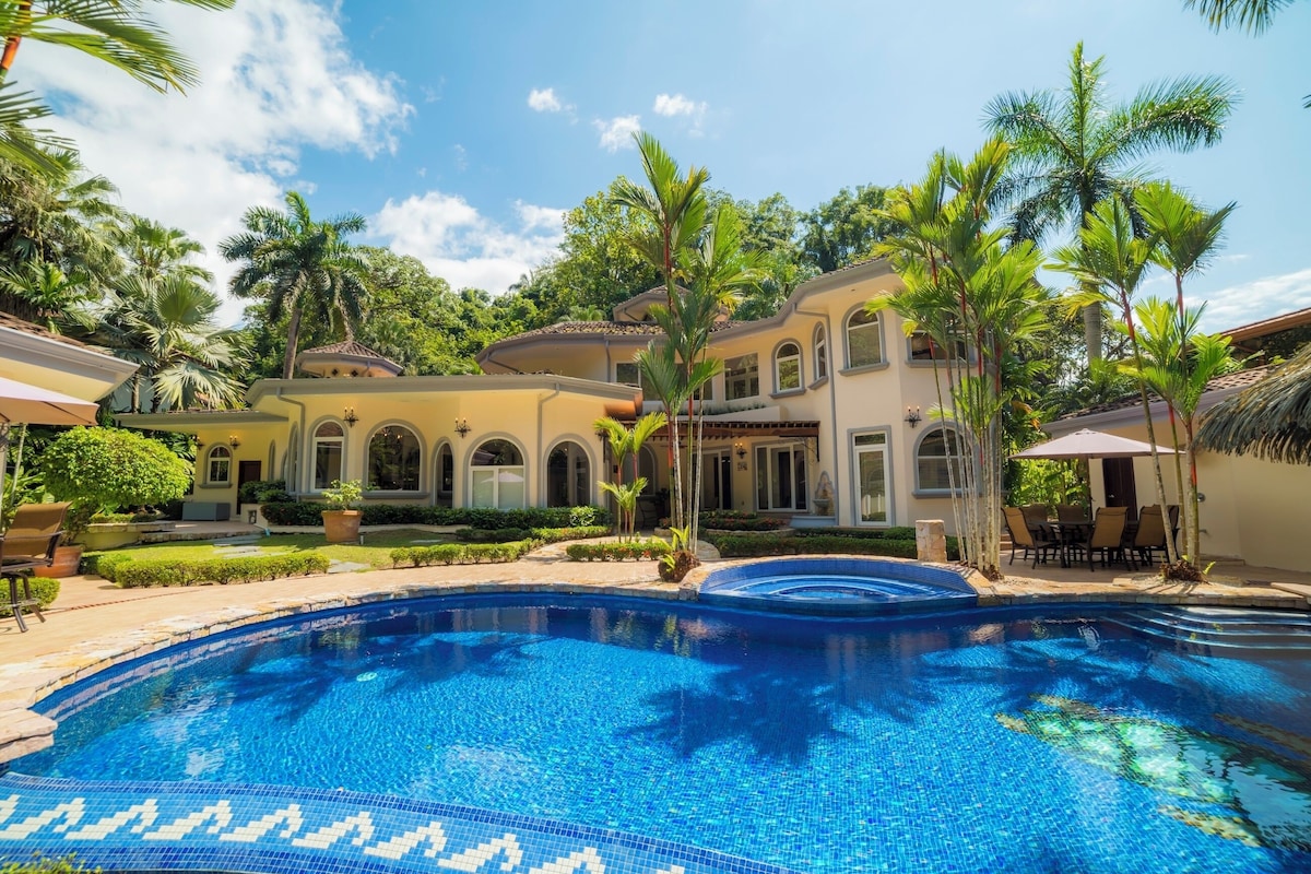 House, 6 Bedrooms, Pool View (Harmon) | Private pool