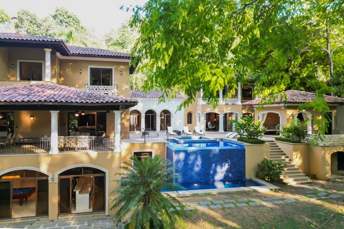 House, Multiple Bedrooms, Pool View (Zafiro) | Terrace/patio
