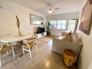 DVD player - Chic Beach Central Apartment (Port Macquarie)