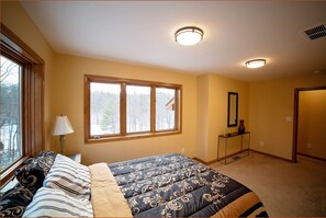 9 Schlafzimmer, Bügeleisen/Bügelbrett, WLAN, Bettwäsche