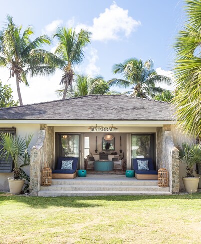 Mainbrace. A Three Bedroom, Two Bath Home Just Steps From The Beach!