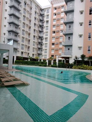 2 outdoor pools - FGR Vacation Home at Mivesa Garden Residences (Cebu City)