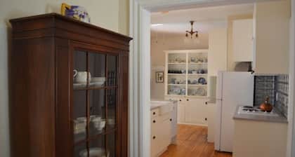 Histórico hogar de Greeley - Encanto y ubicación!