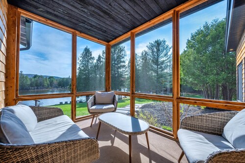 Petit Train du Nord - KM 39 - Cedar Creek House