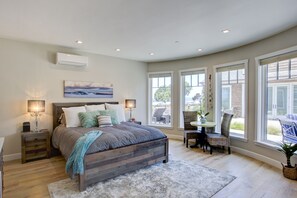 Iron/ironing board, free WiFi, bed sheets, wheelchair access