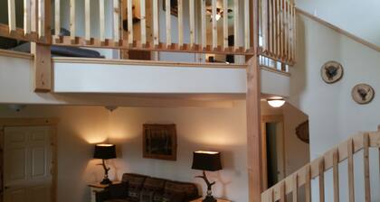 Walk to The RIVER! Brand New 3 Bed/2 Bath. W/ FIRE PIT!