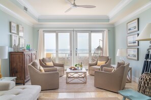 TV - Oceanfront with Endless Ocean Views (Folly Beach)
