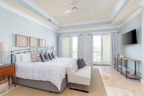 4 bedrooms, iron/ironing board, internet, bed sheets - Oceanfront with Endless Ocean Views (Folly Beach)