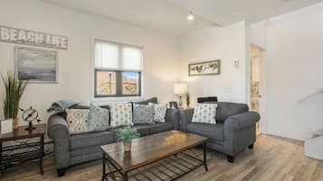 电视、电子游戏