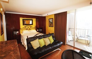1 bedroom, in-room safe, desk, iron/ironing board