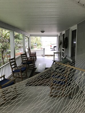 Terrace/patio - Historic Montreat Respite  House (Black Mountain)