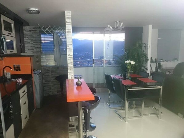 Apartment, 2 Bedrooms, Smoking (2 Double Beds) | Living room | Flat-screen TV - San Diego Campestre (Medellín)