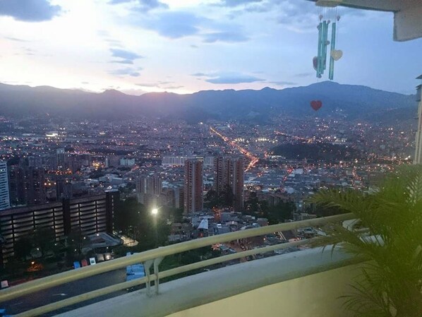 Apartment, 2 Bedrooms, Smoking (2 Double Beds) | City view - San Diego Campestre (Medellín)