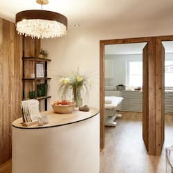 Sauna, hot tub, steam room, body treatments, hot stone massages