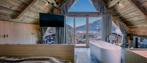 Panoramic Tree House | View from room