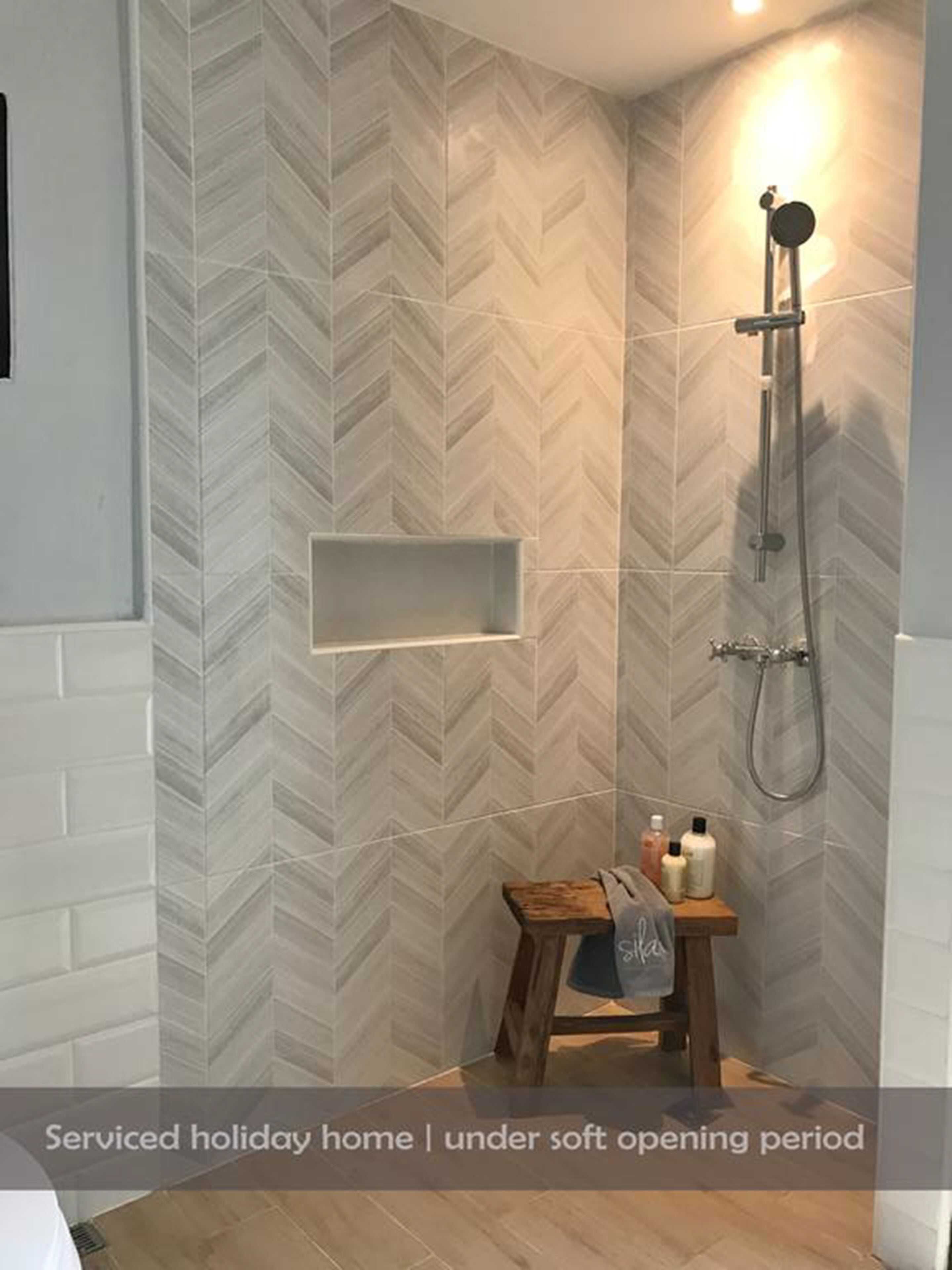 Douche de la salle de bain