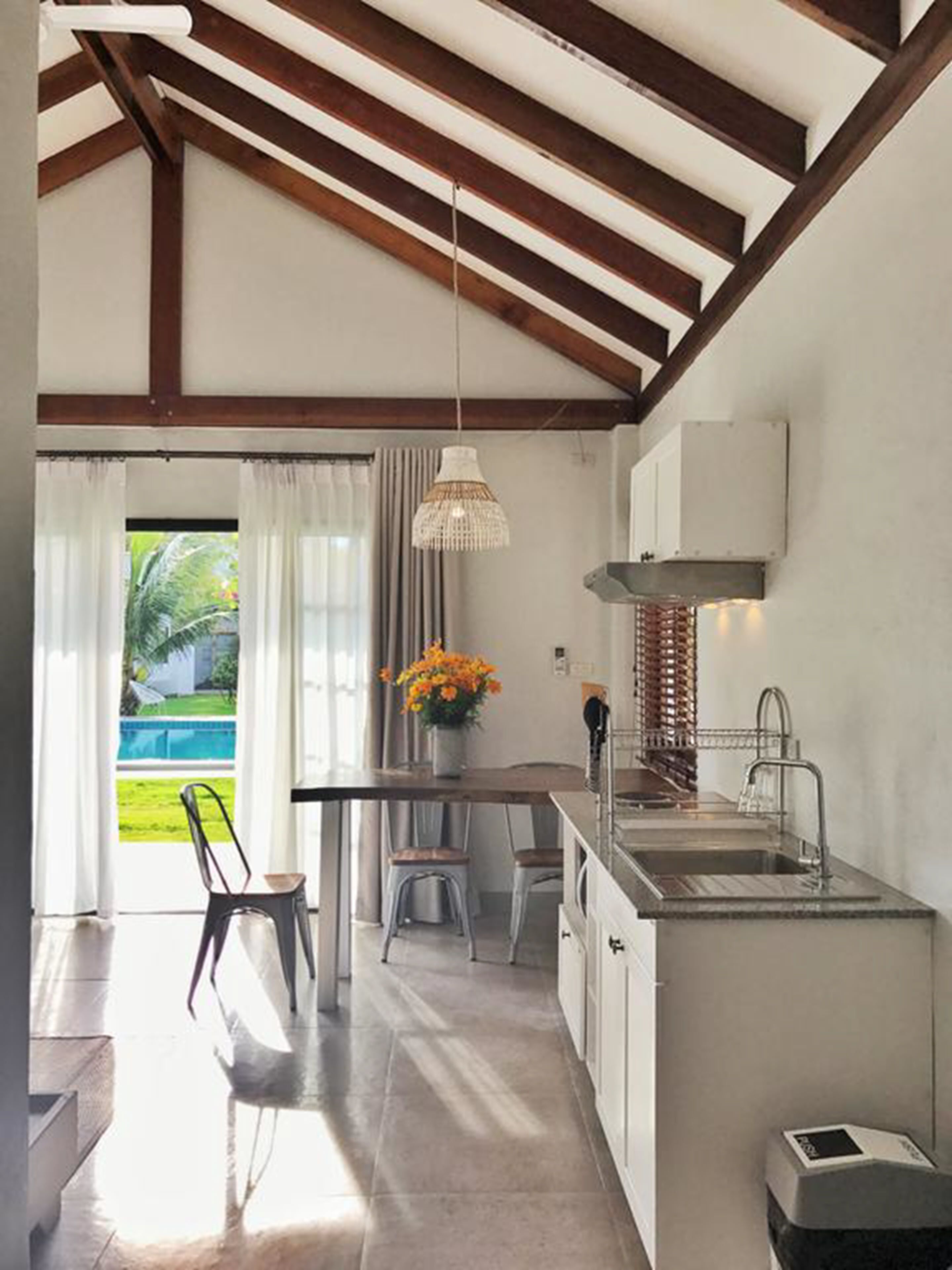 Signature Double Room | Private kitchen | Full-sized fridge, microwave, stovetop, electric kettle