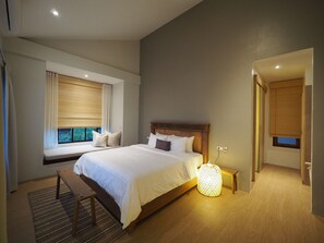 Enkeltværelse - 1 soveværelse - havudsigt | Premium-sengetøj, pengeskab på værelset, skrivebord