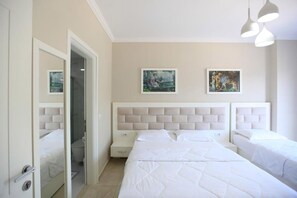 Triple Room | Free WiFi - Hotel Mare (Ksamil)