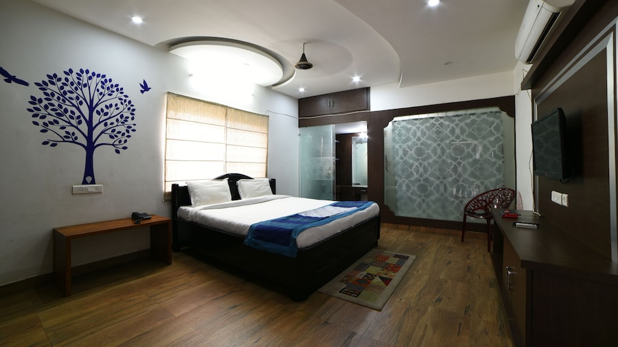 Hitech Shilparamam Guest House