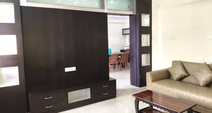 Hitech Shilparamam Guest House