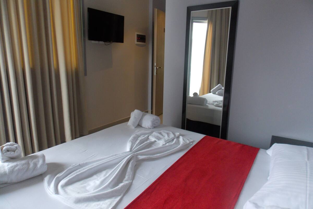 Double Room | WiFi (free)