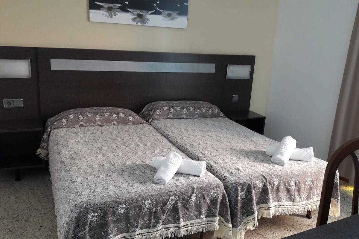Blackout drapes, WiFi (free), bed sheets
